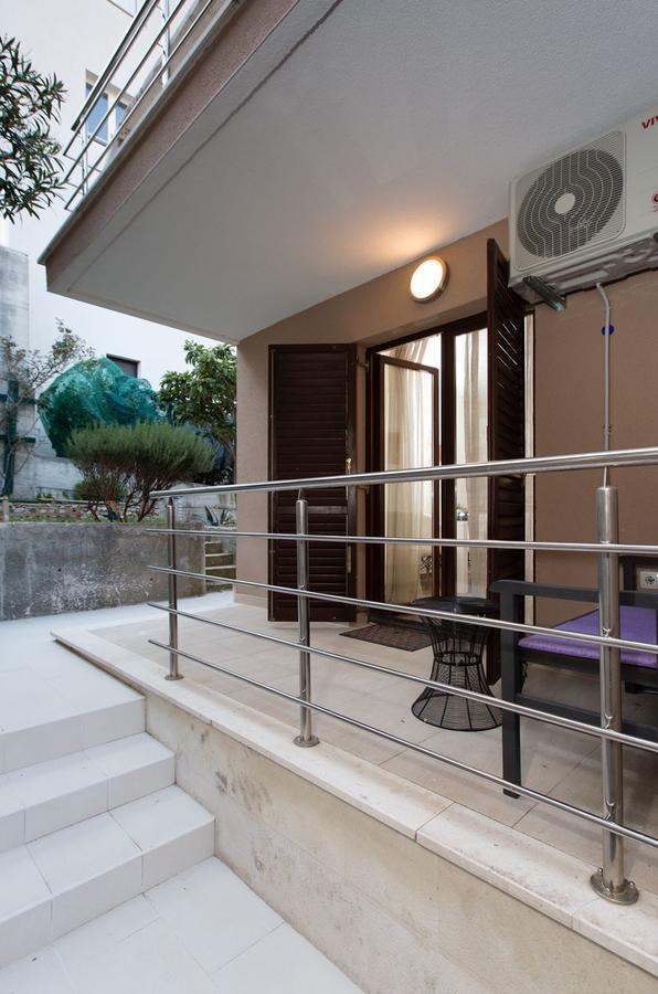 Apartment Stina Podstrana Exterior photo